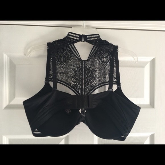 Victoria’s Secret ‘Very Sexy’ Push Up Bra - Picture 5 of 7